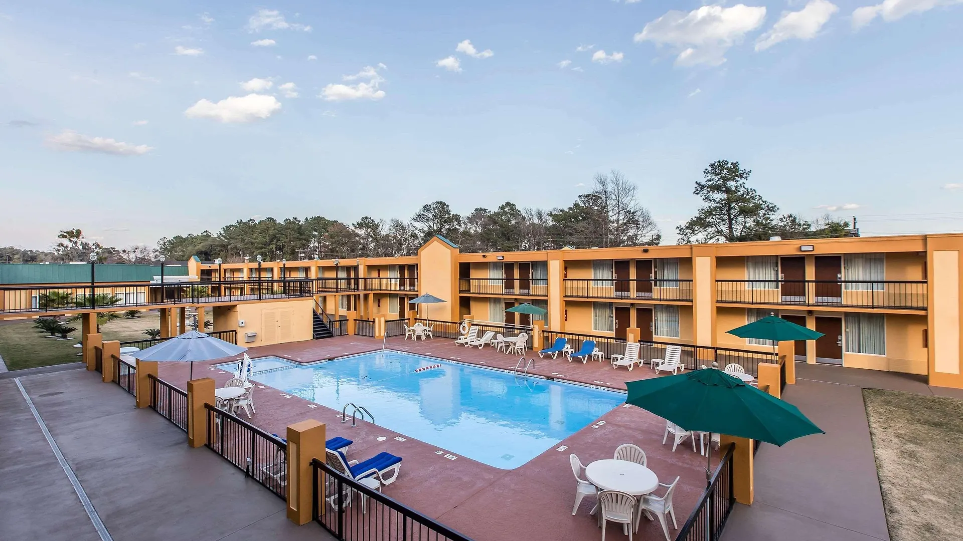 Quality Inn Midtown Savannah