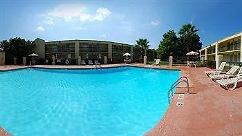 Quality Inn Midtown Savannah