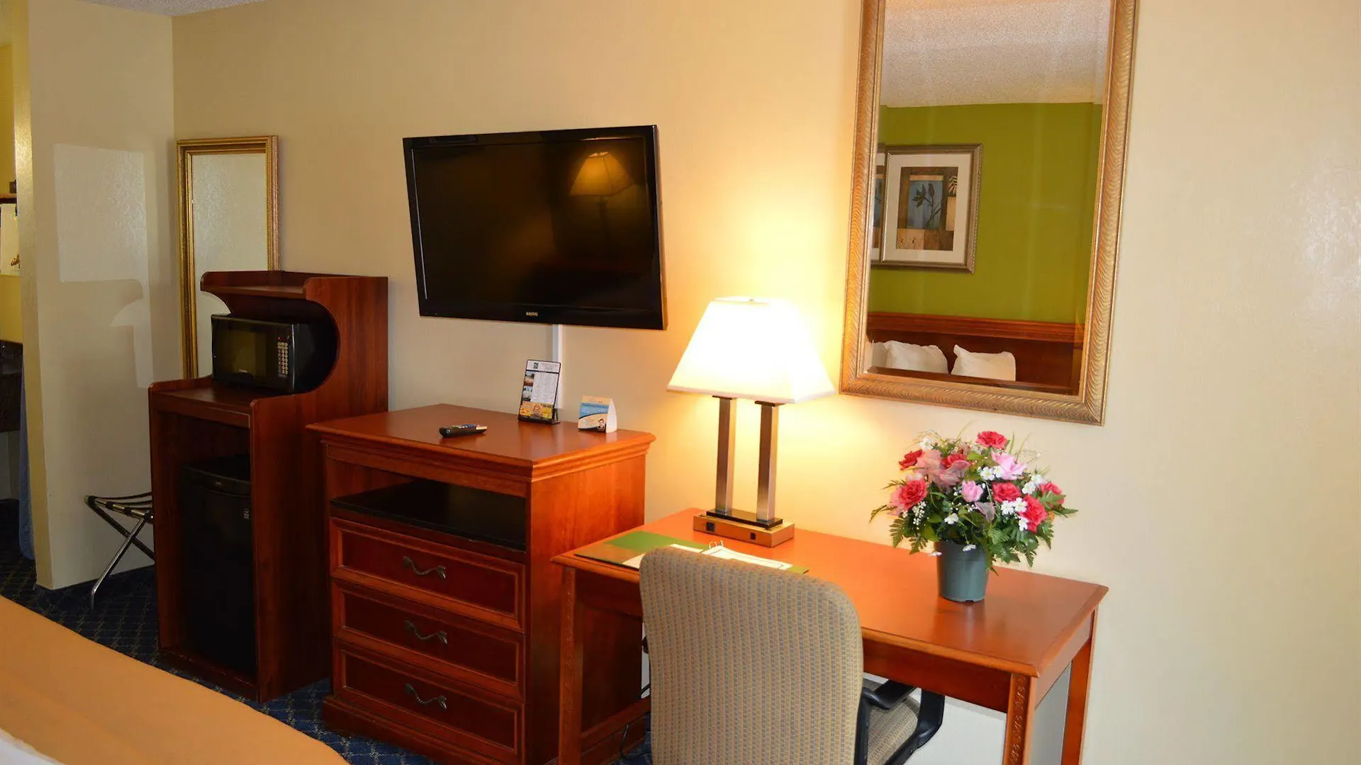Quality Inn Midtown Savannah